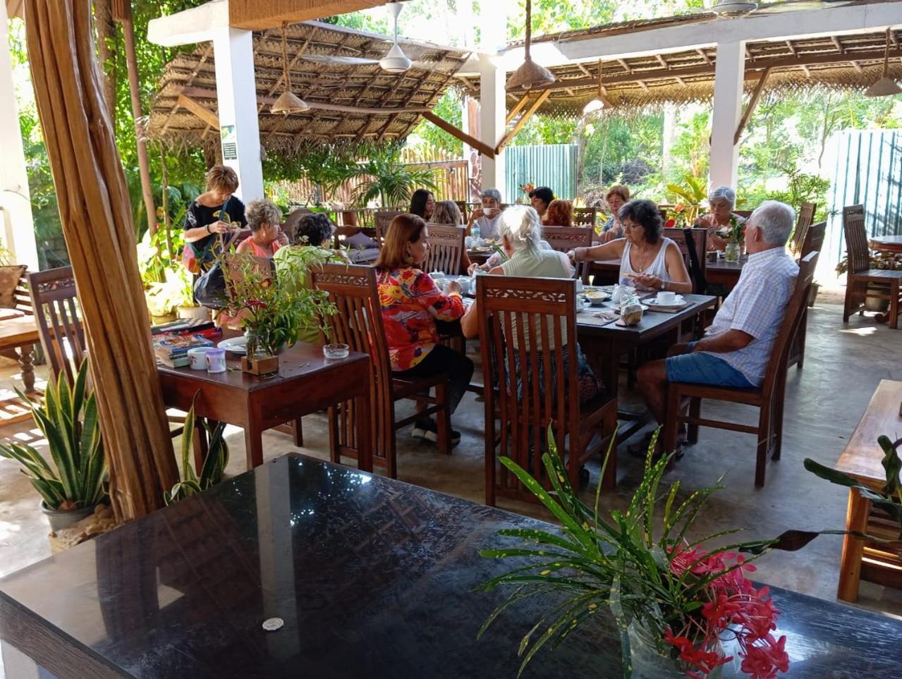 Hotel Turtle Paradise Tangalle Exterior foto